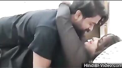 Sarpanch ke bete ne jawan ladki ko choda