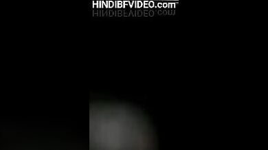 Desi girl ne chudai ke pahle condom lagane ko bola