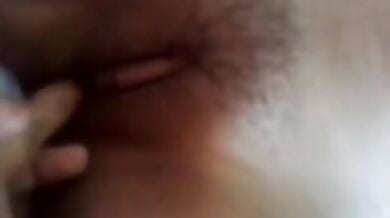 Sexy desi girl Muskan chopra ki romantic video