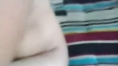 Sexy desi girl Muskan chopra ki romantic video