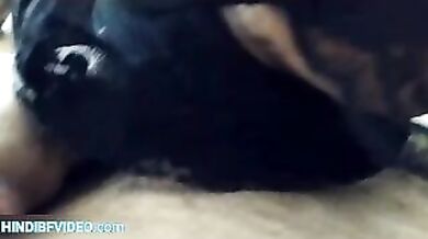 BF ka lund chusti hui sexy muslim aunty