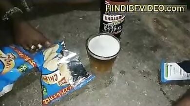 Adivasi bhabhi ko beer pila ke choda