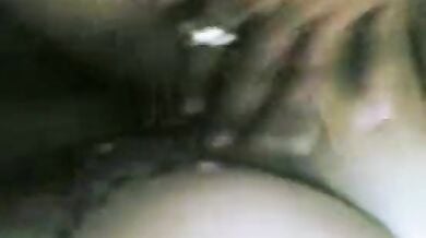 Kamwali ka bhosda choda car me