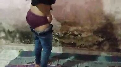 Devar ne bhabhi ki gaand aur chut chodi