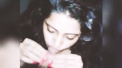 Experienced bhabhi sexy blowjob video