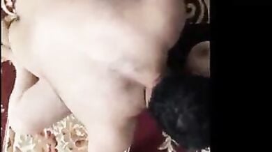 Sweet ass padosan ko choda ladke ne