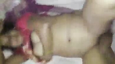 Callgirl bhabhi ki mast threesome chudai