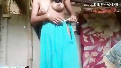 Sexy assamese housewife ki hot chut ka bf