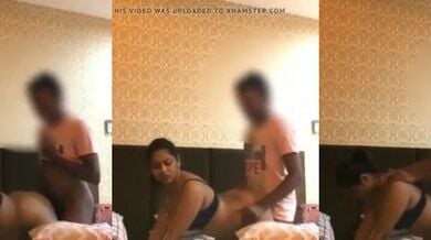 Driver ne bhabhi ki chut bajai