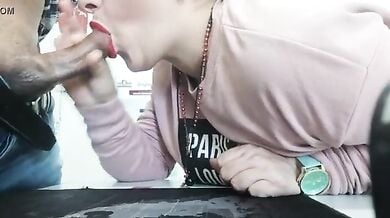 Biology student ka sexy blowjob