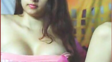 Sexy chuchi wali ladki ka hot webcam