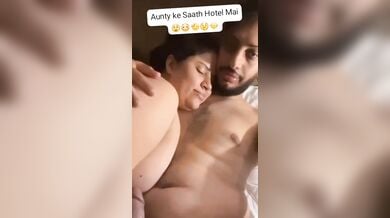 Sexy aunty k sath hotel mai kiya maja