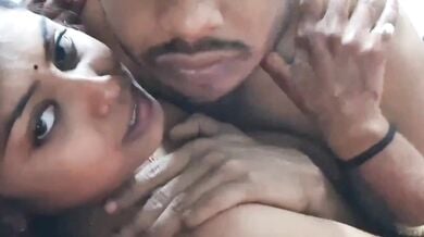 Desi young couple ka honeymoon sex tape
